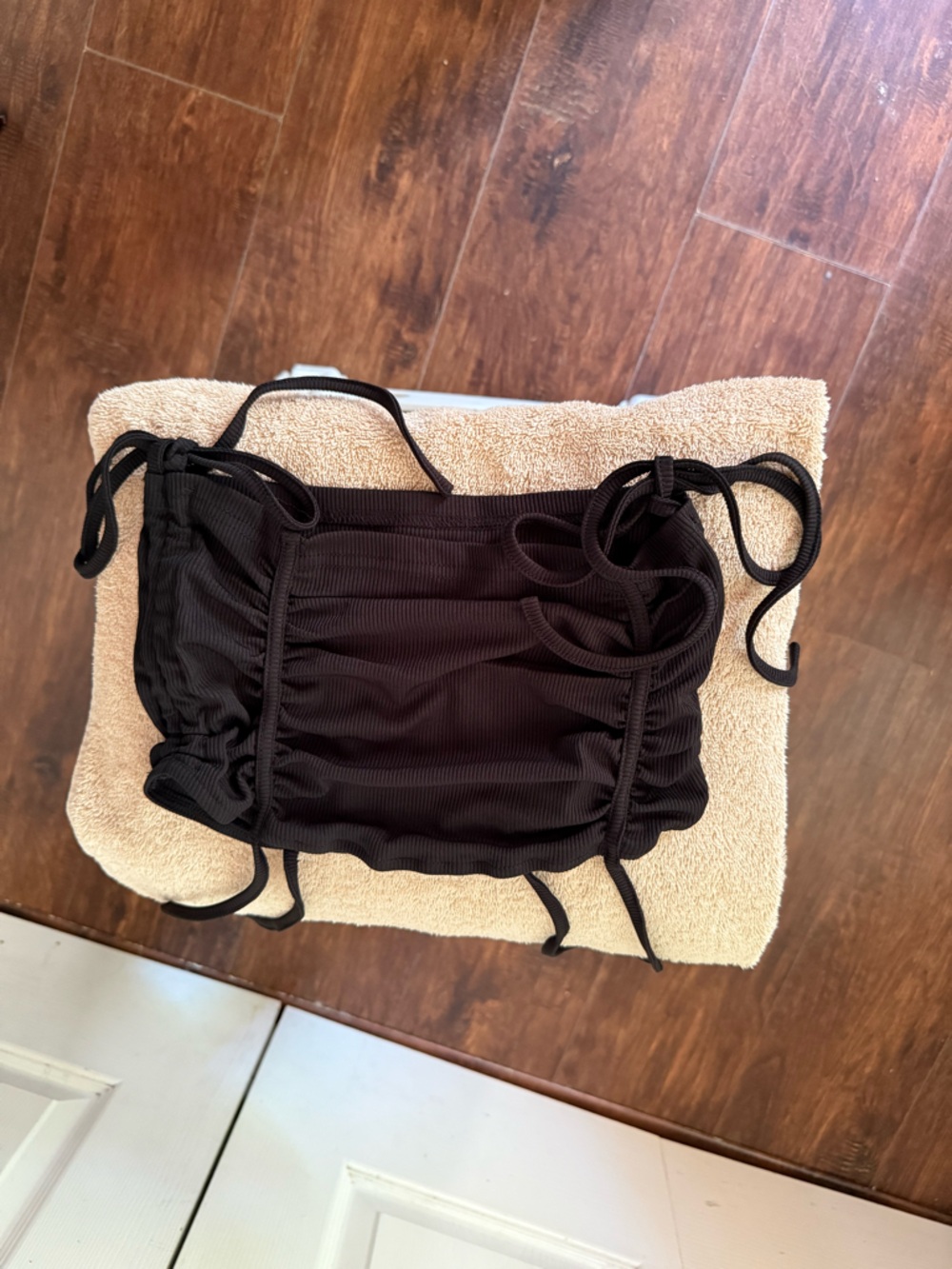 SHEIN Black Ribbed Drawstring Swim Top - Picture 3 of 4